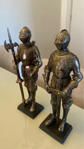 2 cavaleiros Decorativos