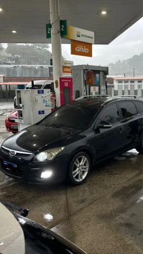 Imagem de Hyundai I30CW 2.0 16V 145cv Aut. 5P 2011