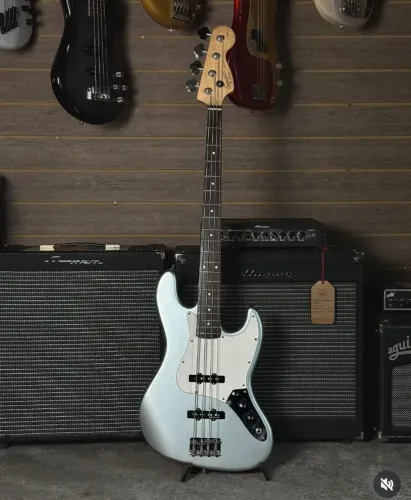 Contrabaixo Squier Affinity Fender Com Seymour Duncan