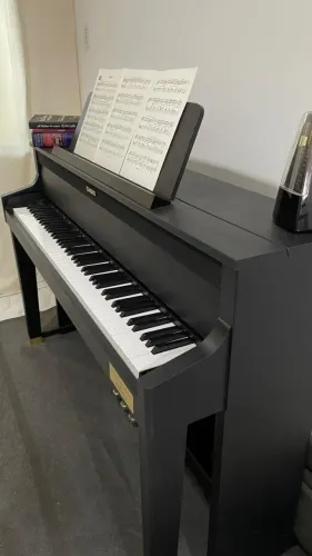 Piano Casio GP 400
