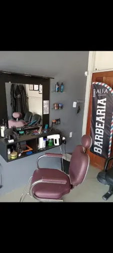 VENDO(?ACEITAMOS CARTÃO ?)BARBEARIA COMPLETA OU POR ITEM SEPARADO?( BARATAÇO) ?