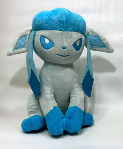 Pelúcia Pokémon Glaceon Oficial