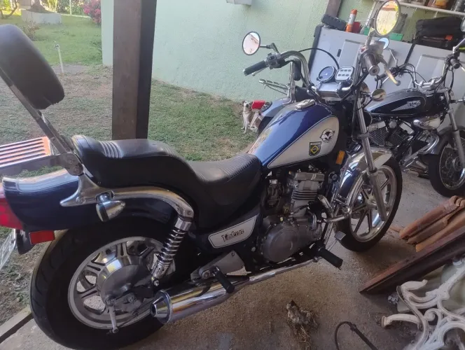 Kawasaki Vulcan 500 (1996) - Relíquia com Certificado para Placa Preta!