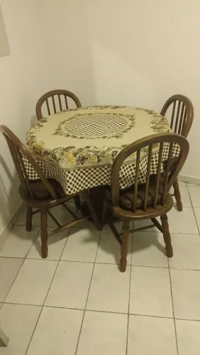 Mesa redondo madeira maciça 