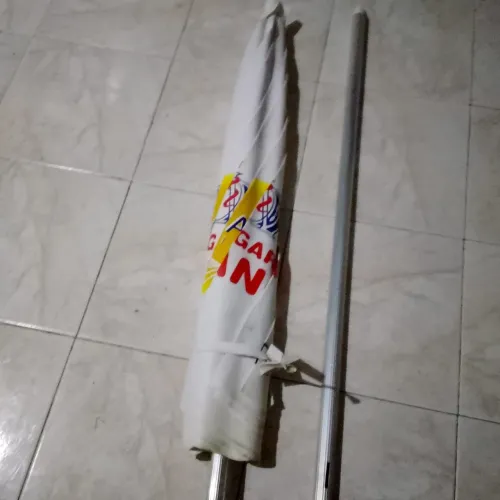 Barraca de sol novo nunca foi usada 