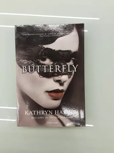 butterfly, Kathryn Harvey - livro 
