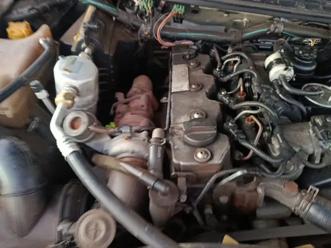 Vende se este motor MWM Sprint eletrônico da S10 diesel ano 2011