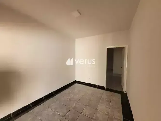Casa para aluguel, 3 quartos, 4 vagas, NOSSA SENHORA APARECIDA - Uberlândia/MG
