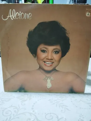 Vinil alcione