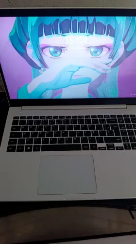 Notebook Samsung Book 550XDA i5 8GB RAM 1TB 15,6" Full HD