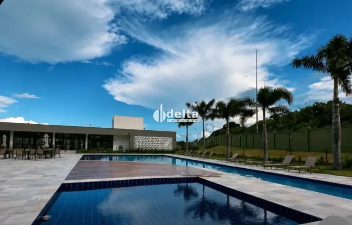 Terreno disponivel para venda no bairro Granja Marileusa em Uberlandia-MG