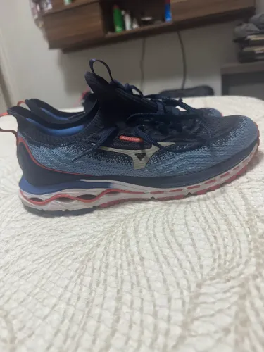 Mizuno wave legend