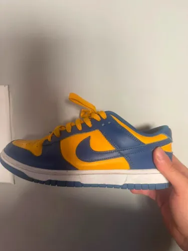 Nike dunk low UCLA