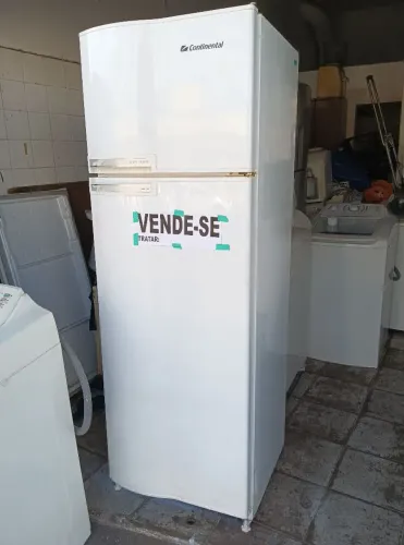 Geladeira continental Frost Free 380 litros