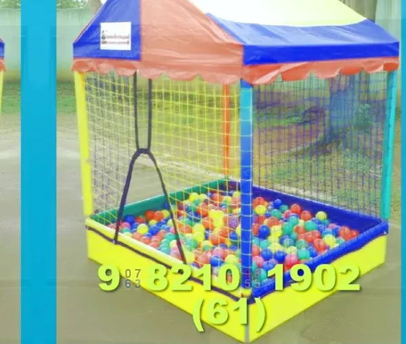 Locação de Brinquedos em Águas Claras! Diversão e alegria com pula pula e casinhas!