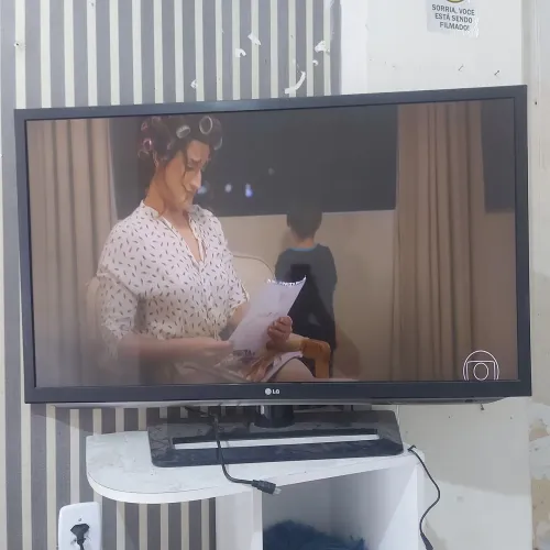 Tv lg , 42 polegadas