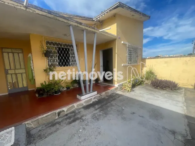 Oportinidade casa de esquina com 400m²; no Nova Vista