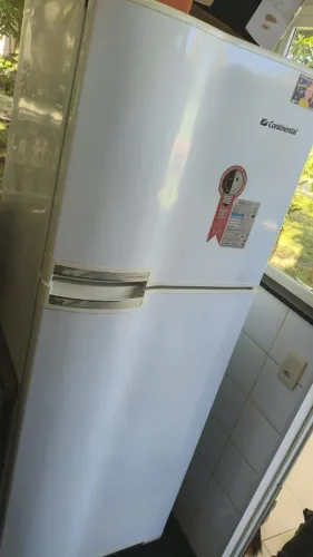 Refrigerador  2 Portas Frost Free 110 Volts, Branco, Continental