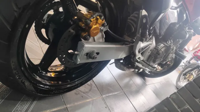 Cb 600f