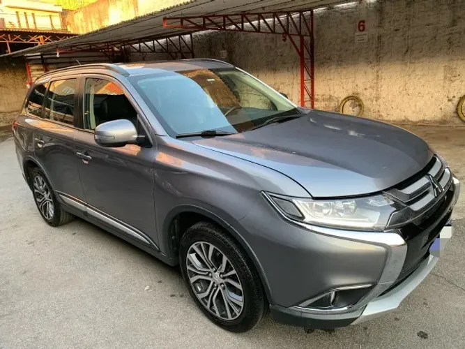 Mitsubishi Outlander 2.0 16V 160cv Aut. 2016