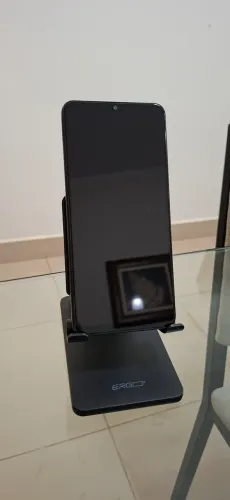Samsung M12 - 64 GB - Preto