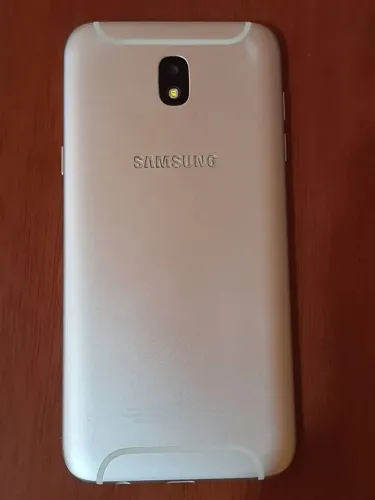 Samsung J5 Pro Dourado