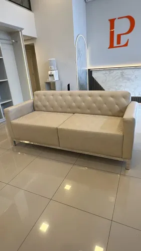 Jogo de Sofa + 2 Poltronas em Couro