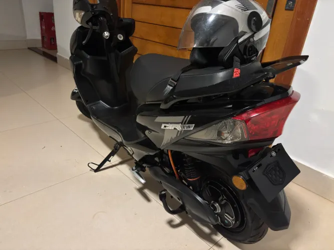 Luyuan CIR scooter elétrica em até 24x nos cartões