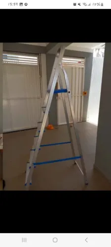 Escada de alumínio
