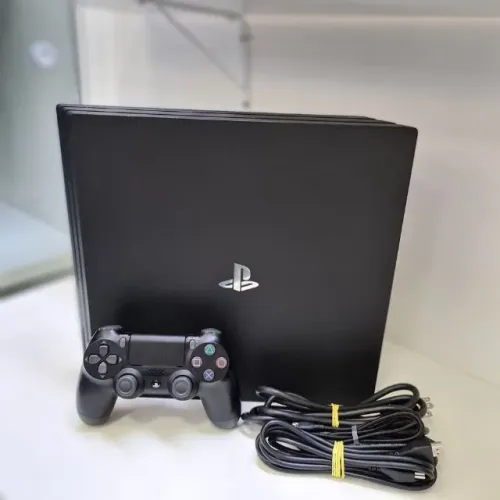 PS4 Pro 4K 1TB Semi Novo ocm Garantia - Pegamos Videogames - Cartão Até 12x - Loja Física