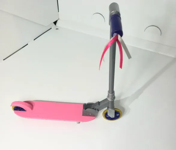 Patinete para boneca do tipo Barbie importado