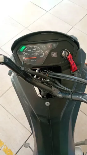 Moto nova para vender rápido