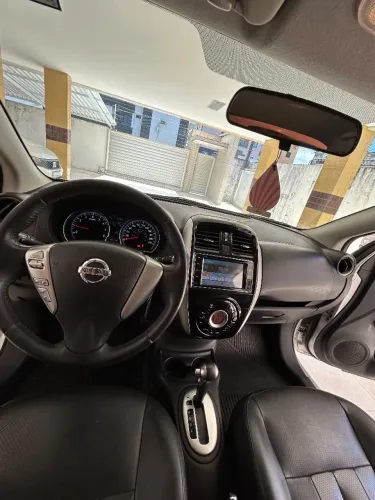 Nissan Versa SL 1.6 16V Flexstart 4P Aut. 2018