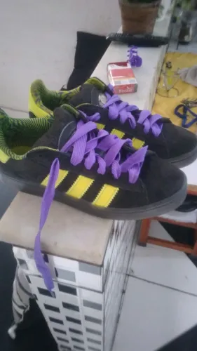 Tenis adidas