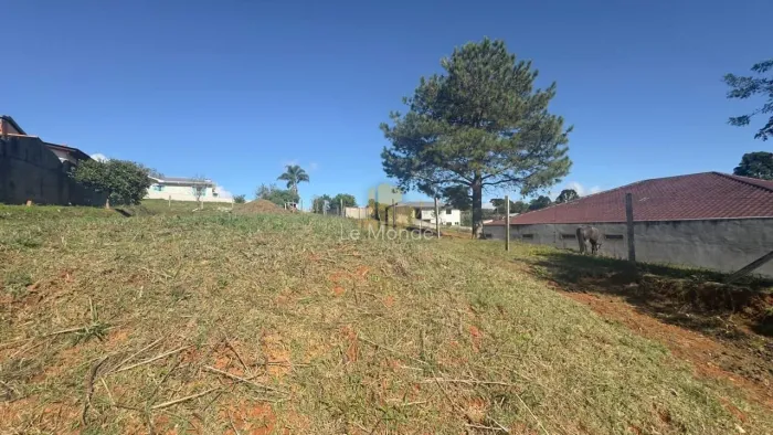 Terreno Residencial / Centro