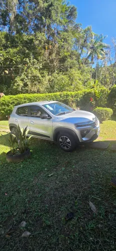 Renault Kwid Intense 1.0 Flex 12V 5P Mec. 2025