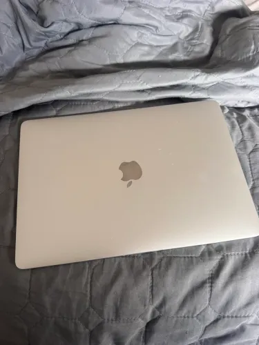 MacBook