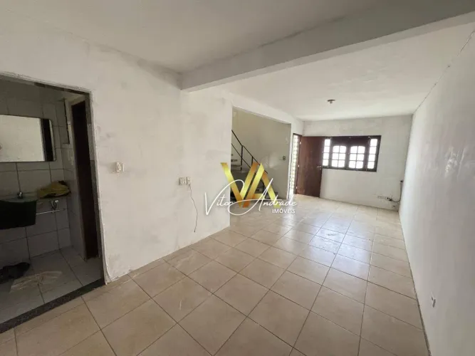 Oportunidade no Poço da Panela  Casa 4 Quartos com Quintal em Rua Tranquila