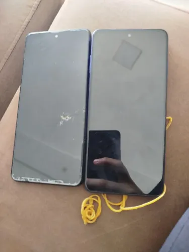 Vendo 2 Pocos X3 Pro para aproveitamento de peças com apenas a placa queimada