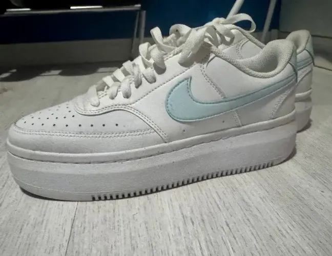 Tênis Nike court Vision plataform 