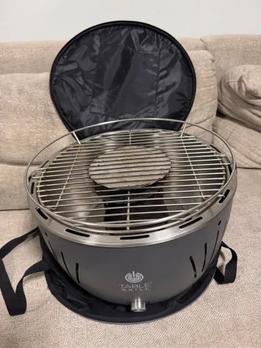 Churrasqueira table grill funcionando perfeitamente