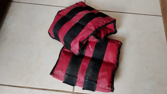 Par de Caneleira de treino 8kg