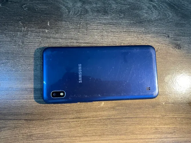 Samsung Galaxy A01