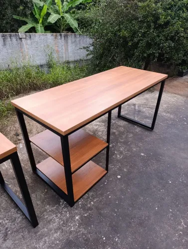 Mesas estilo industrial home office escritório
