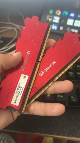 2 Memorias Gamer Redragon Rage de 8GB DDR4 3200