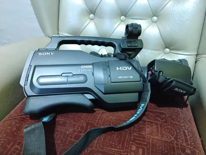 Venda da filmadora Sony hd1000