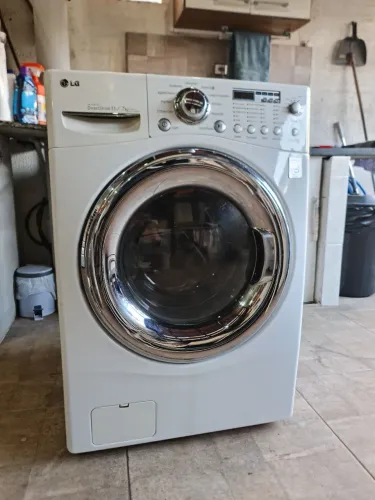 Lava e seca LG 11 kg