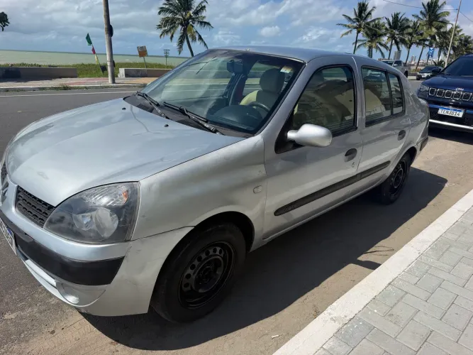 Renault Clio Authentique 1.0/1.0 Hi-power 16V 3P 2006