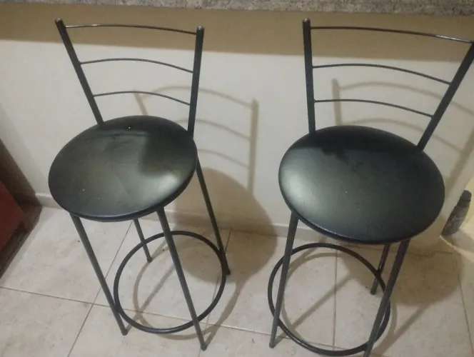 BANQUETAS POUCO USADAS