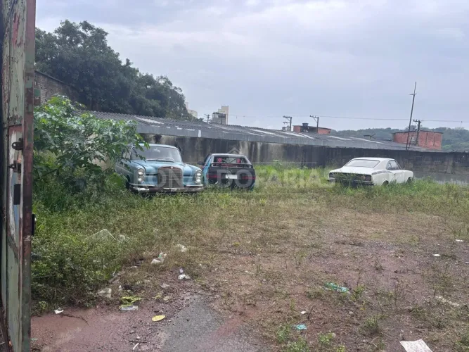 Terreno comercial à venda no Jardim Satélite